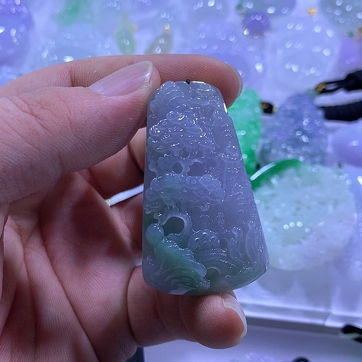 颈饰未镶嵌翡翠天然翡翠A货吊坠