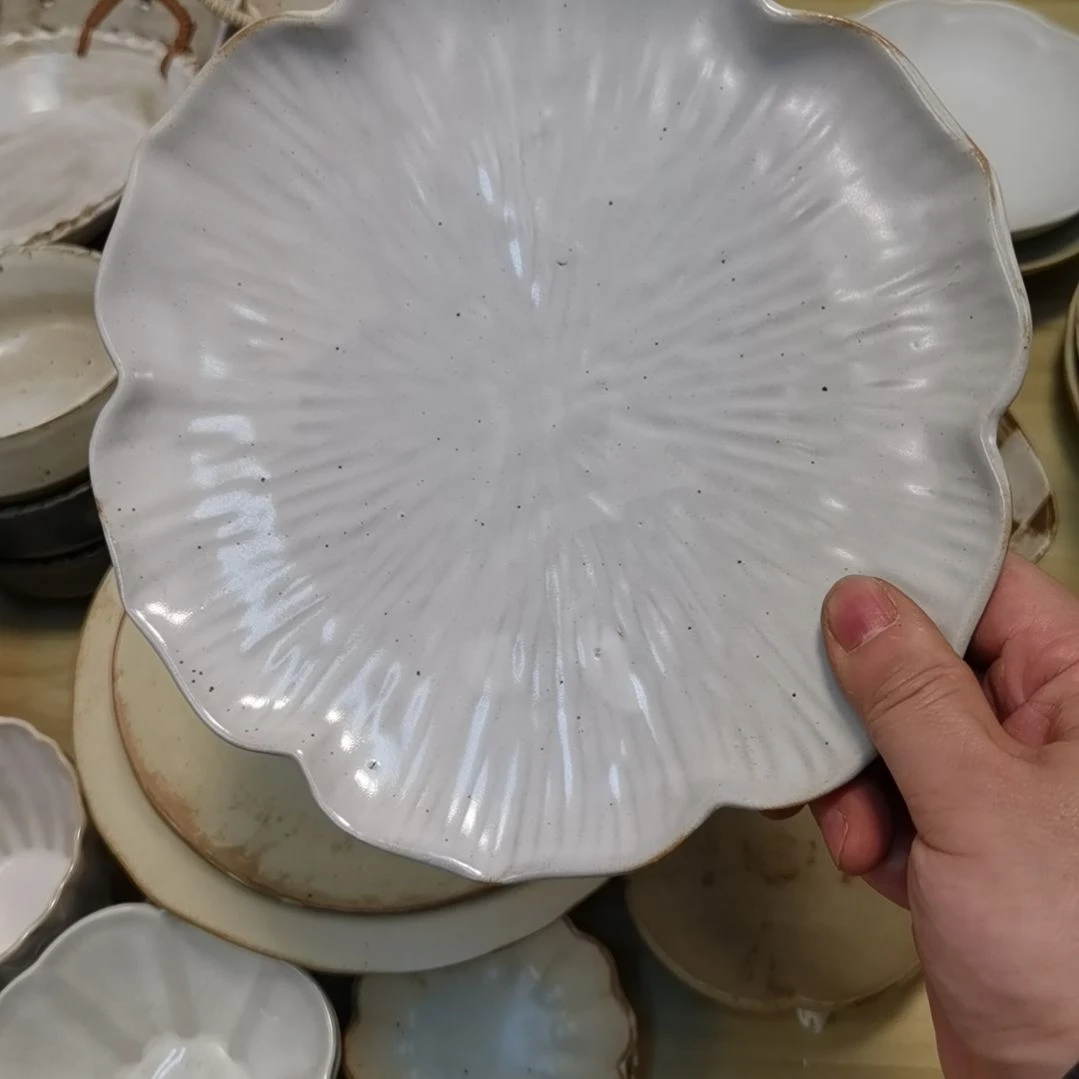 瓷片正品粗陶荷叶盘一个