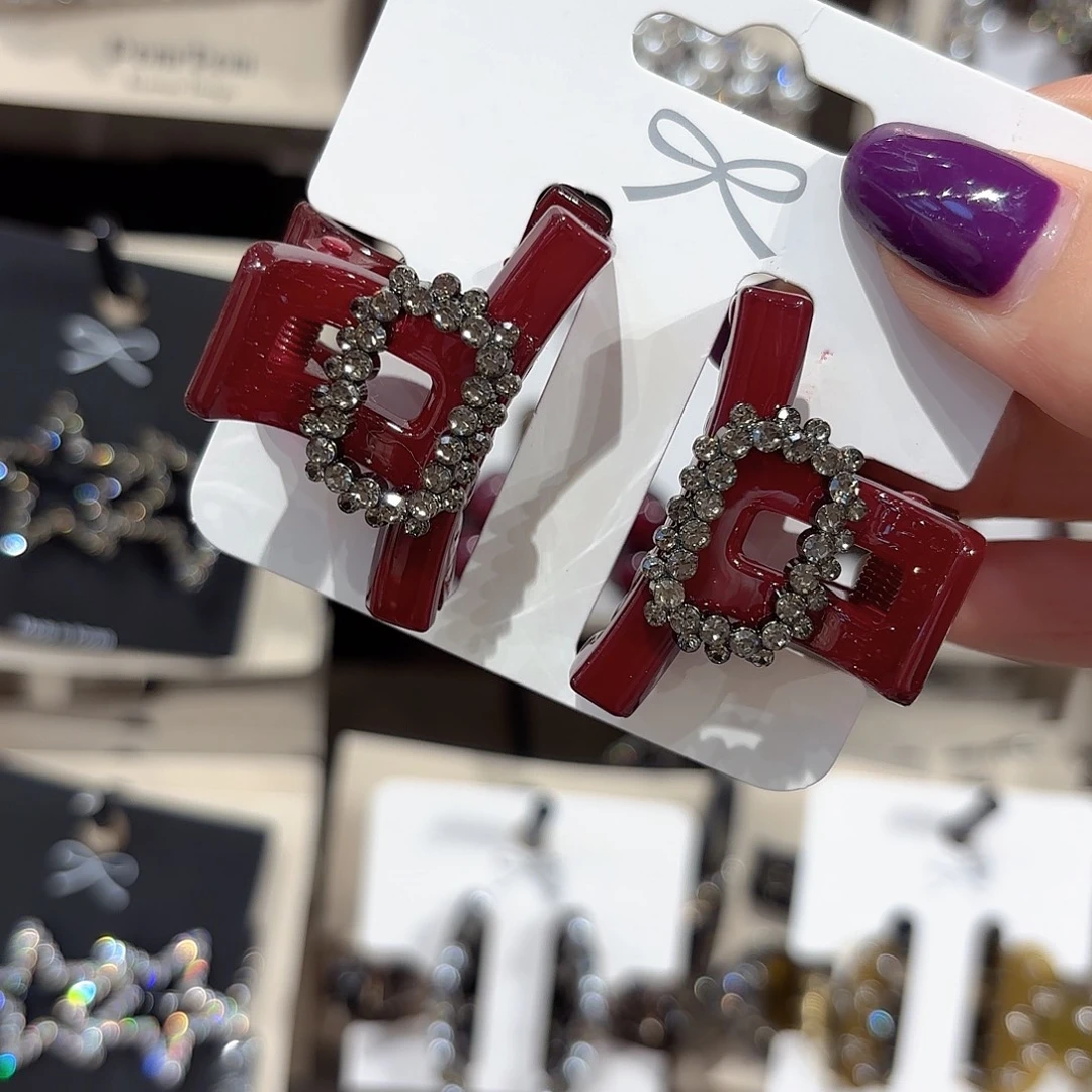 皮质铁合金红色刘海夹