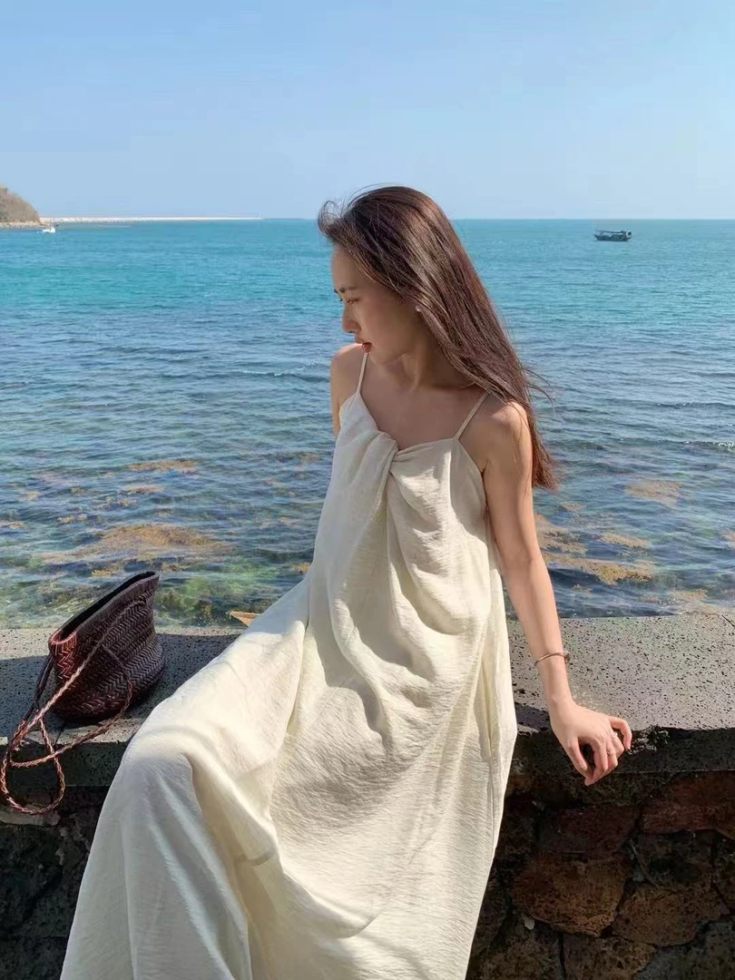 福秒-敲温柔度度假裙！交叉纹理感吊带连衣裙（MF087#）M.FIVE