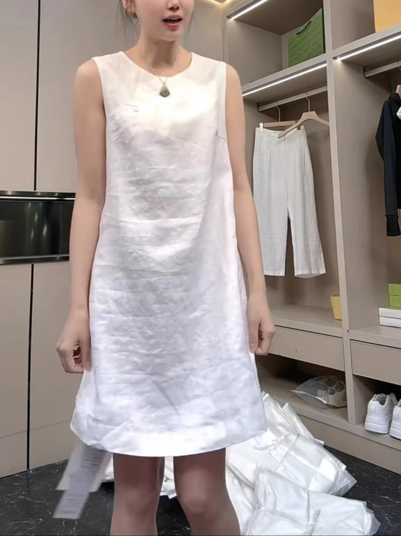 2025夏季新款薄款透气洋气百搭无袖麻裙宽松显瘦减龄连衣裙