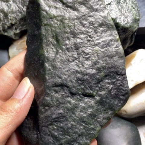 未镶嵌和田玉（糖玉）挂件盈*