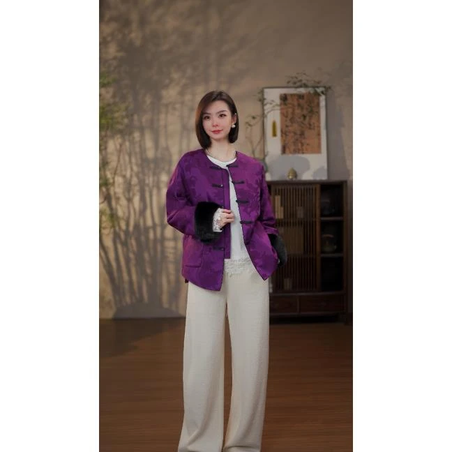 GONG QUE【紫烟】新中式秋冬款白鹅绒拼接水貂长袖外套 242010