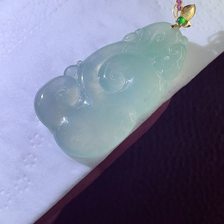 颈饰18K金镶嵌翡翠翡翠