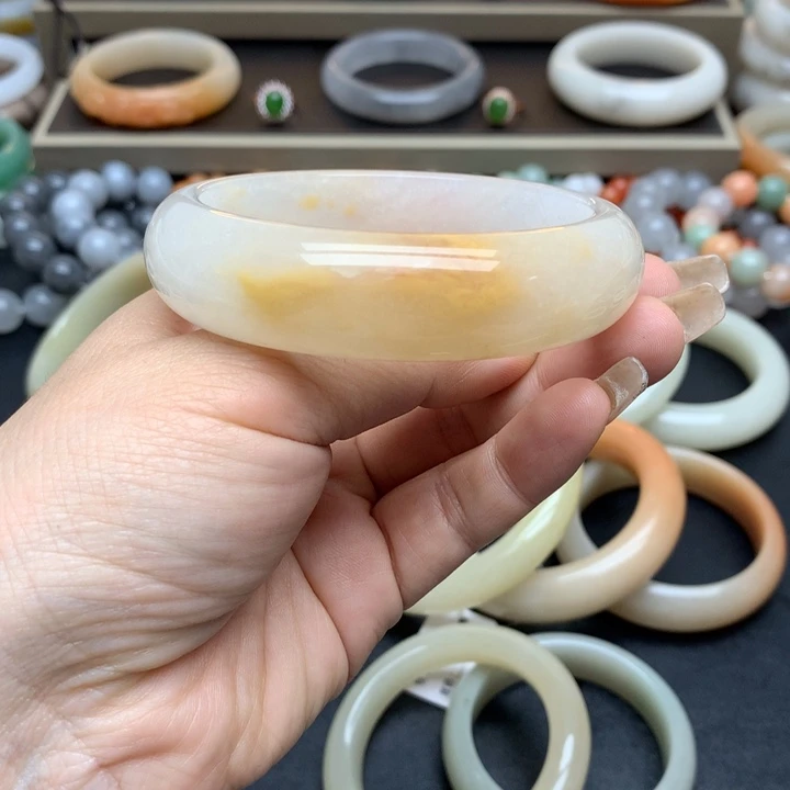 石英质玉手镯未镶嵌陈**晨63