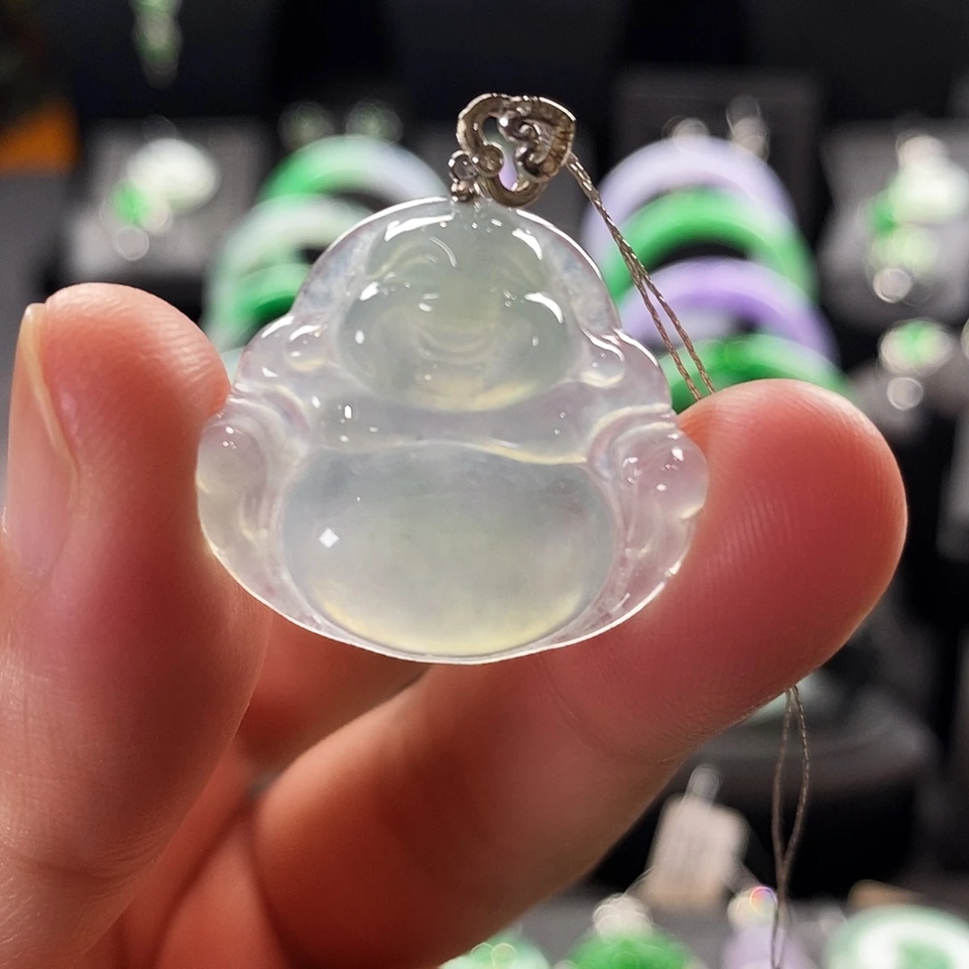 翡翠18K金镶嵌颈饰翡翠吊坠