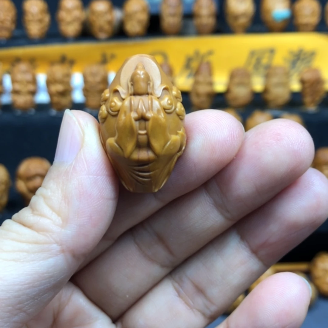 【闪购商品】橄榄核手串/手链会****嘛无相观音