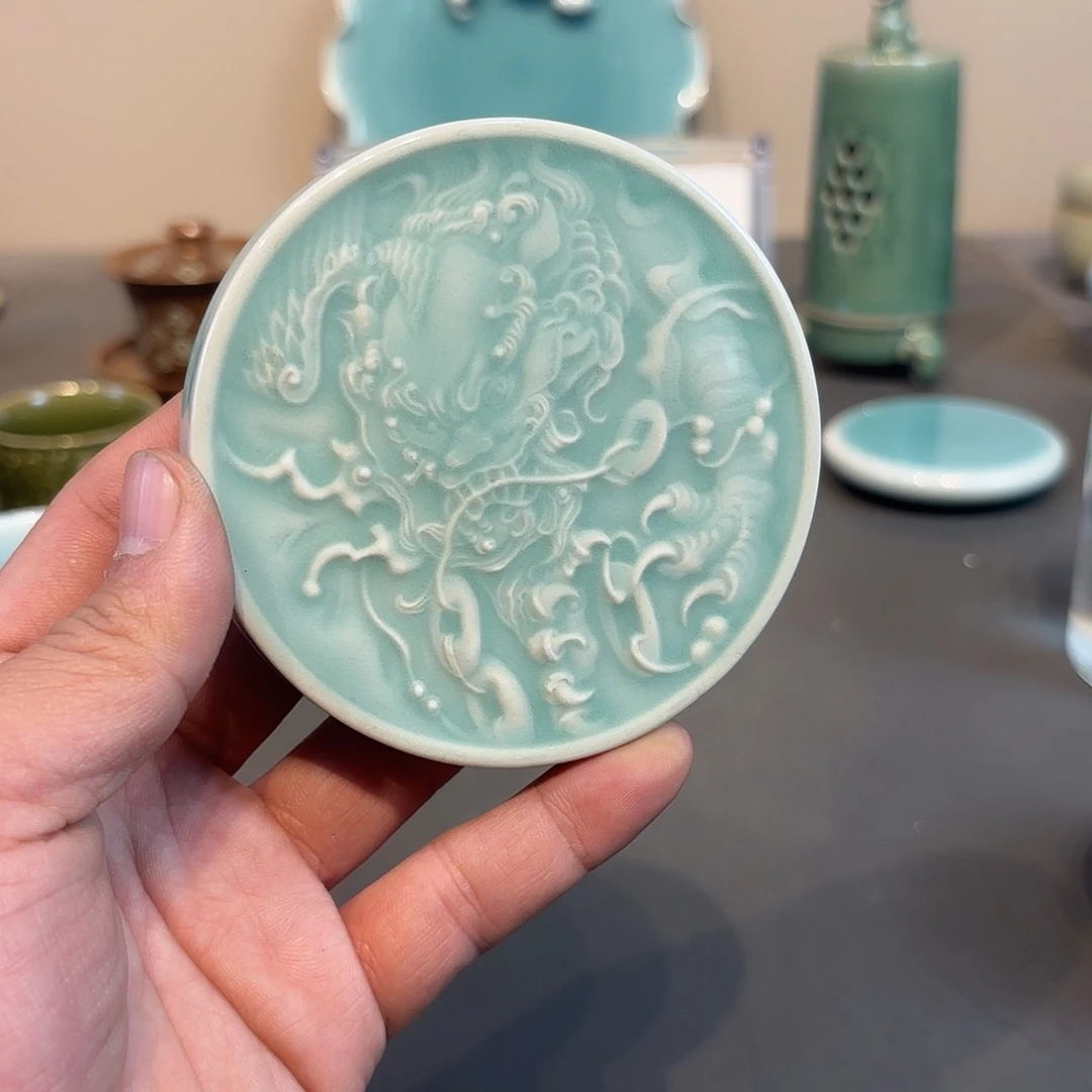 瓷片龙泉青瓷福利青瓷