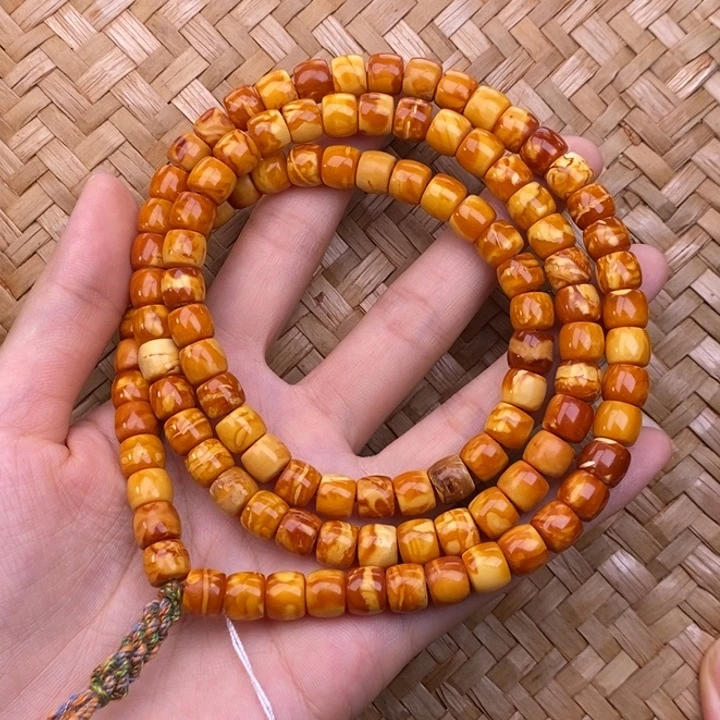 未镶嵌琥珀裸石蜜蜡M