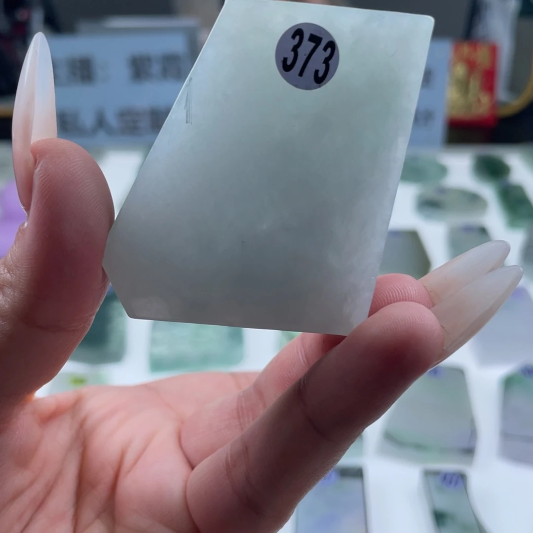 定制翡翠未镶嵌翡翠挂件定制