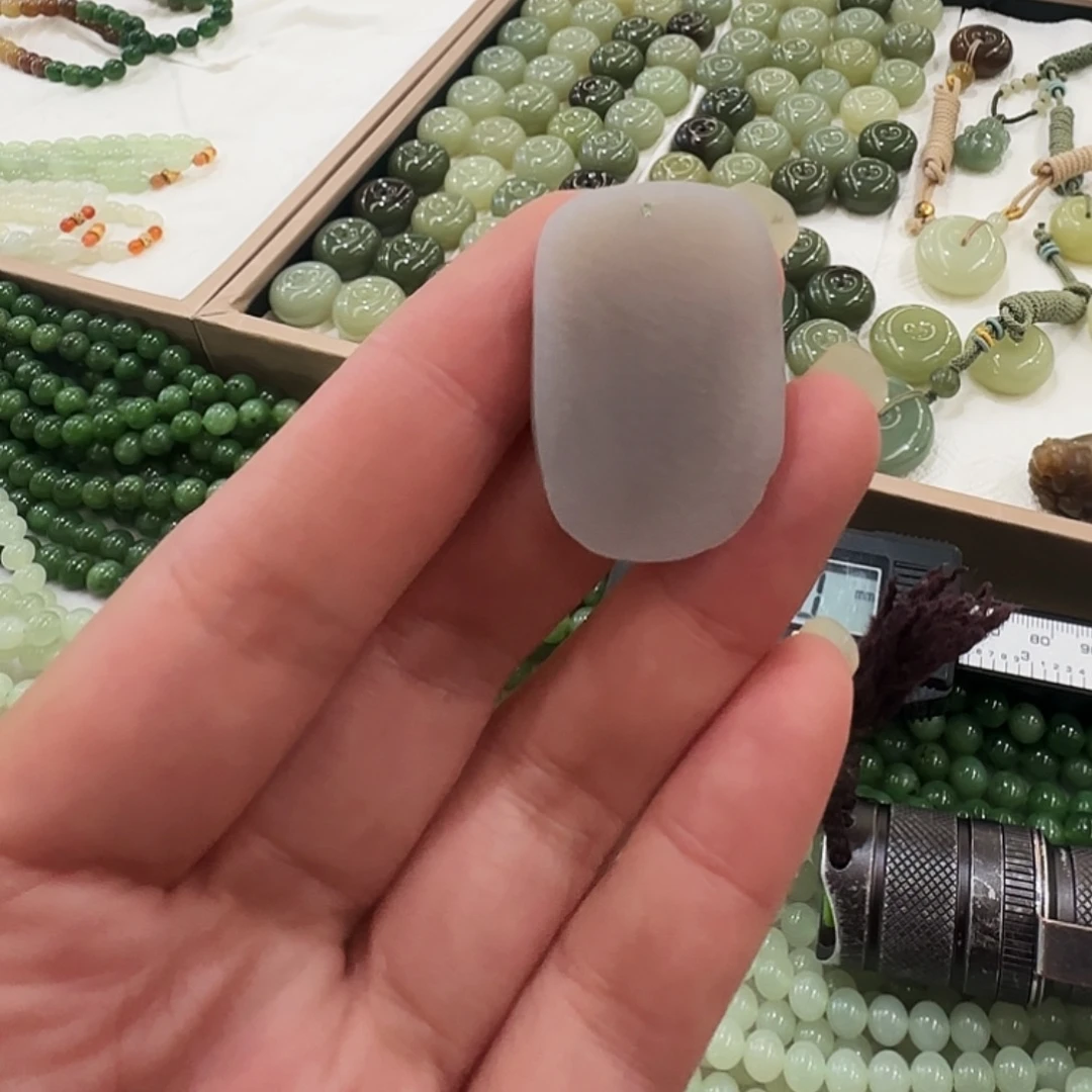 和田玉未镶嵌吊坠(不含链)