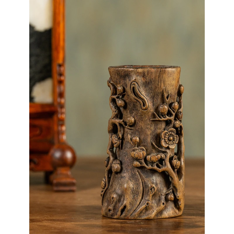 明代黄花梨梅花纹一手握笔筒文玩古董收藏文房雅器海南黄花梨笔筒