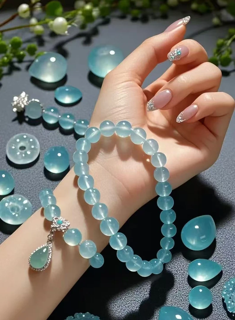 天然缅甸翡翠A货珠串