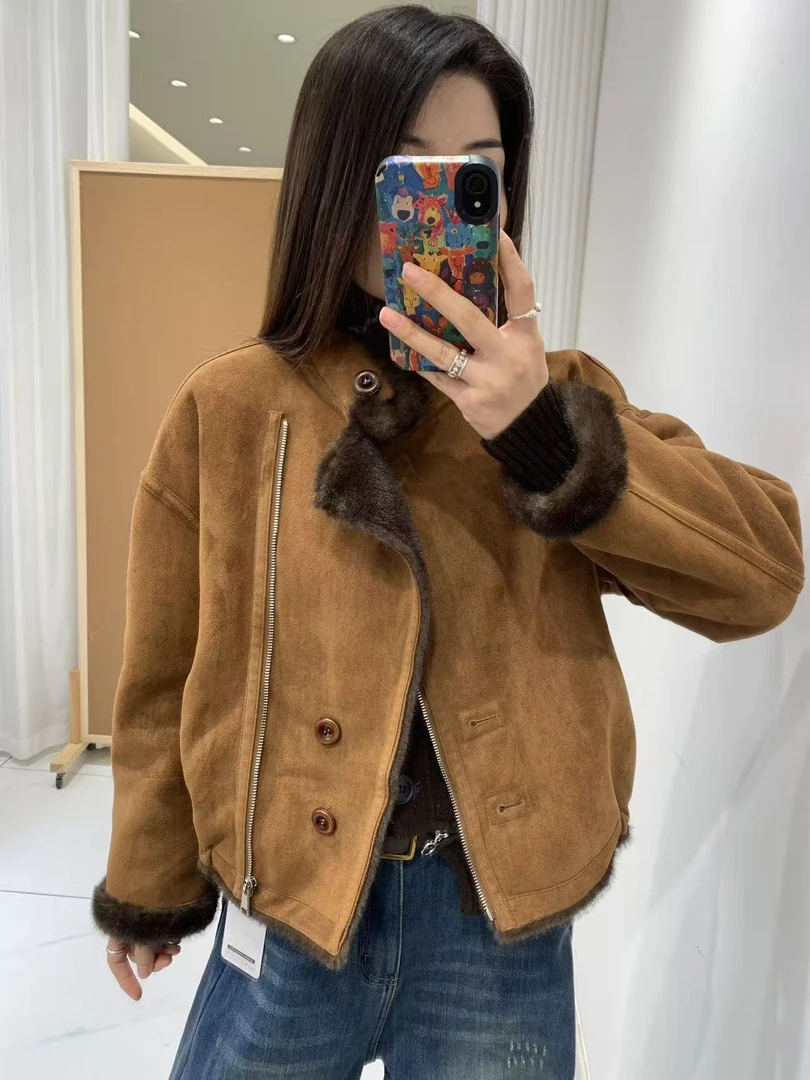 可米 新款休闲气质拼接加厚复古两件穿毛毛一体外套 81255（衣长54