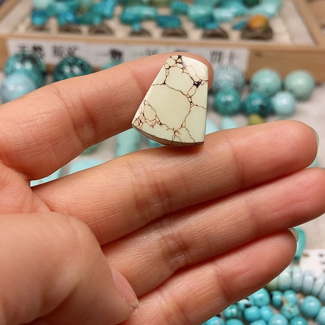 未镶嵌绿松石珠宝半成品