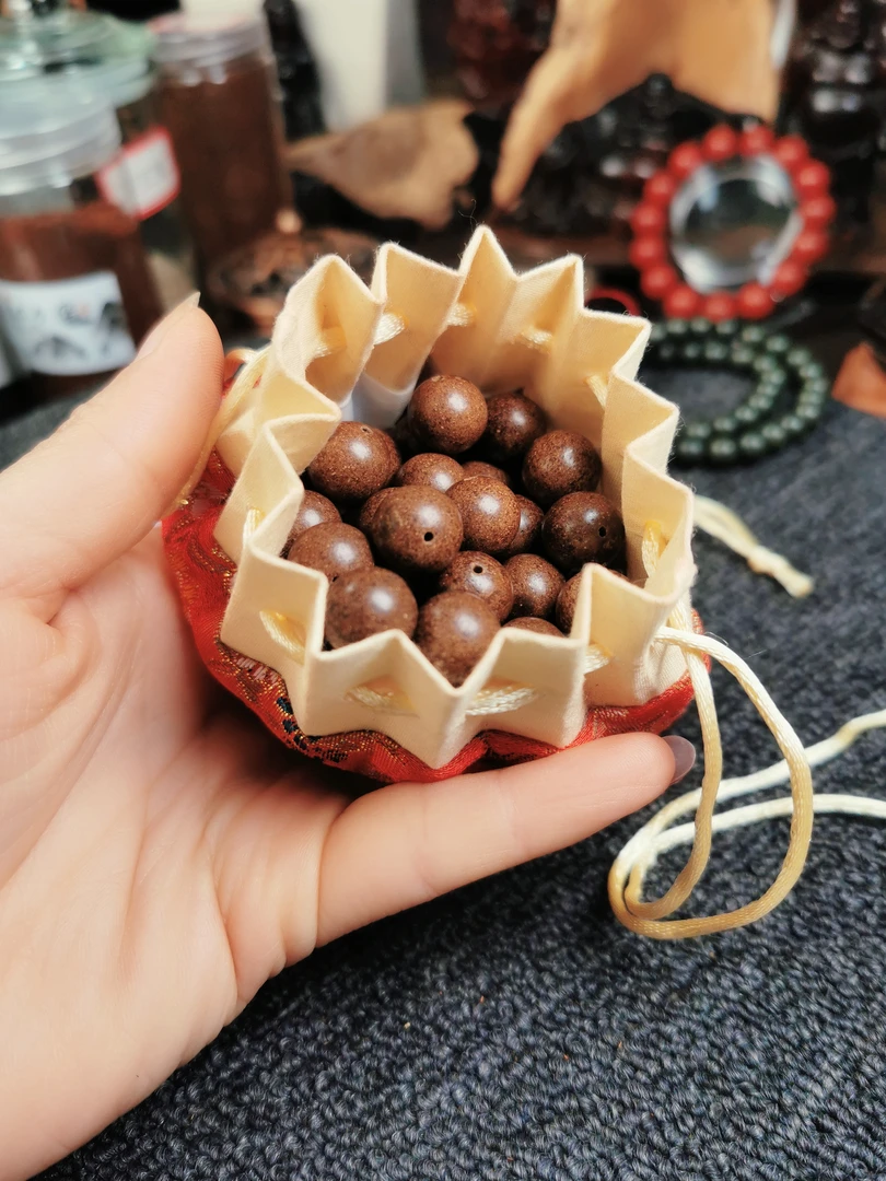 古法手工合香珠养营方瑕疵珠50克