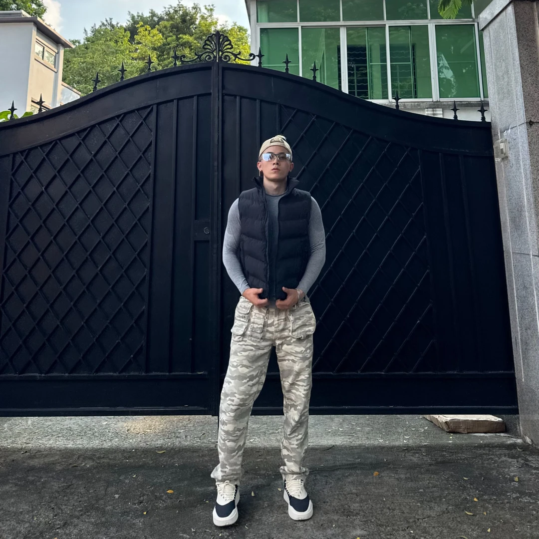 洪合万道P44军裤 水洗棉做旧 多口袋可拆卸 白迷彩工装裤休闲裤男