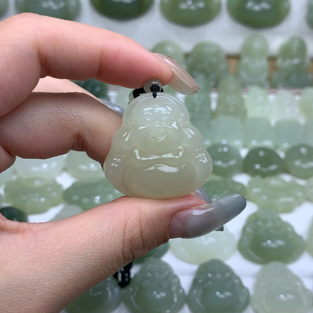 【闪购商品】颈饰未镶嵌和田玉