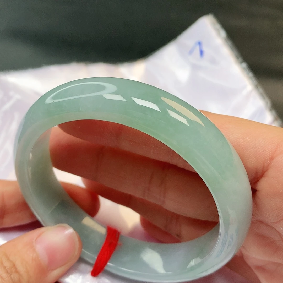 翡翠手镯未镶嵌220号