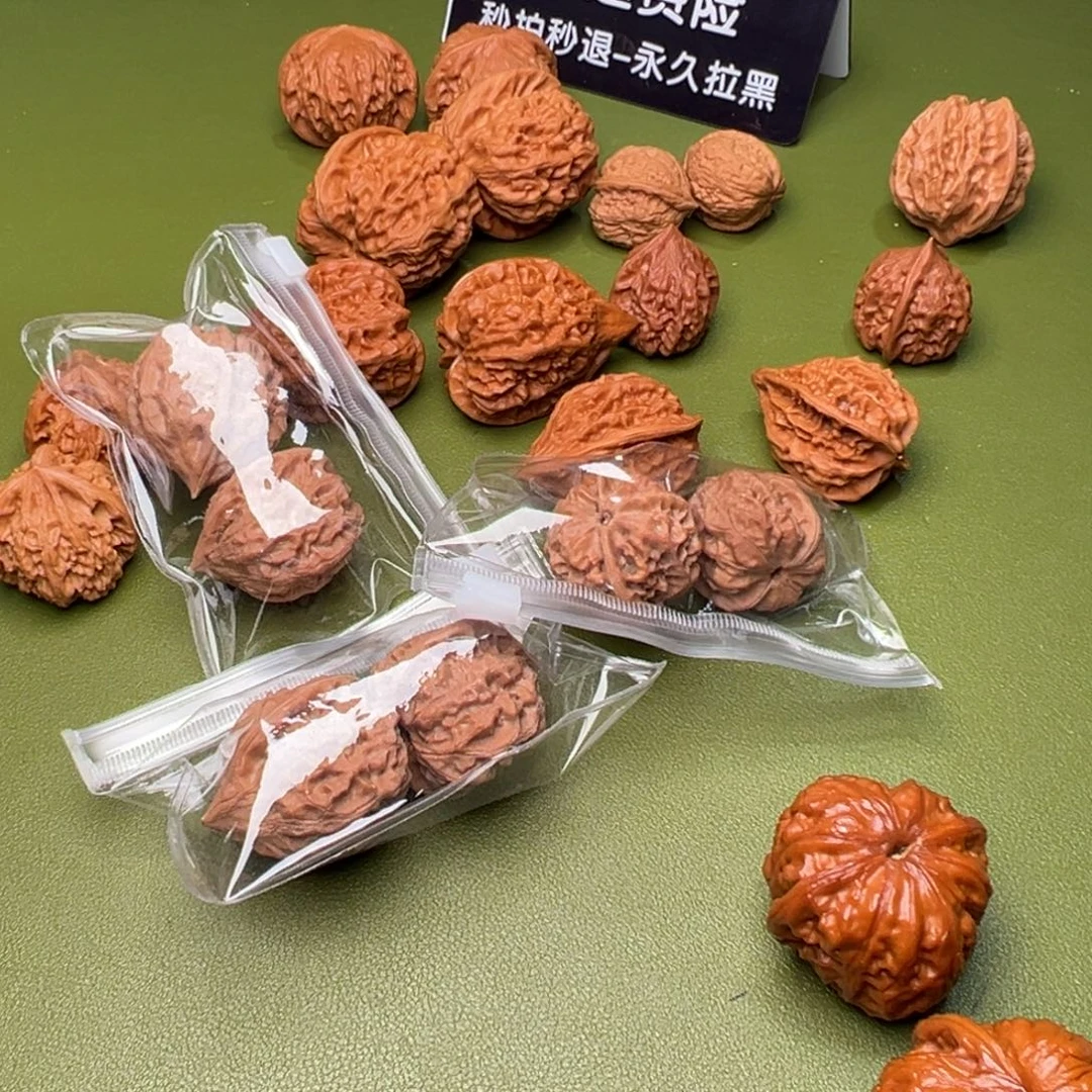 呀***咕文玩核桃吊坠玲珑塔