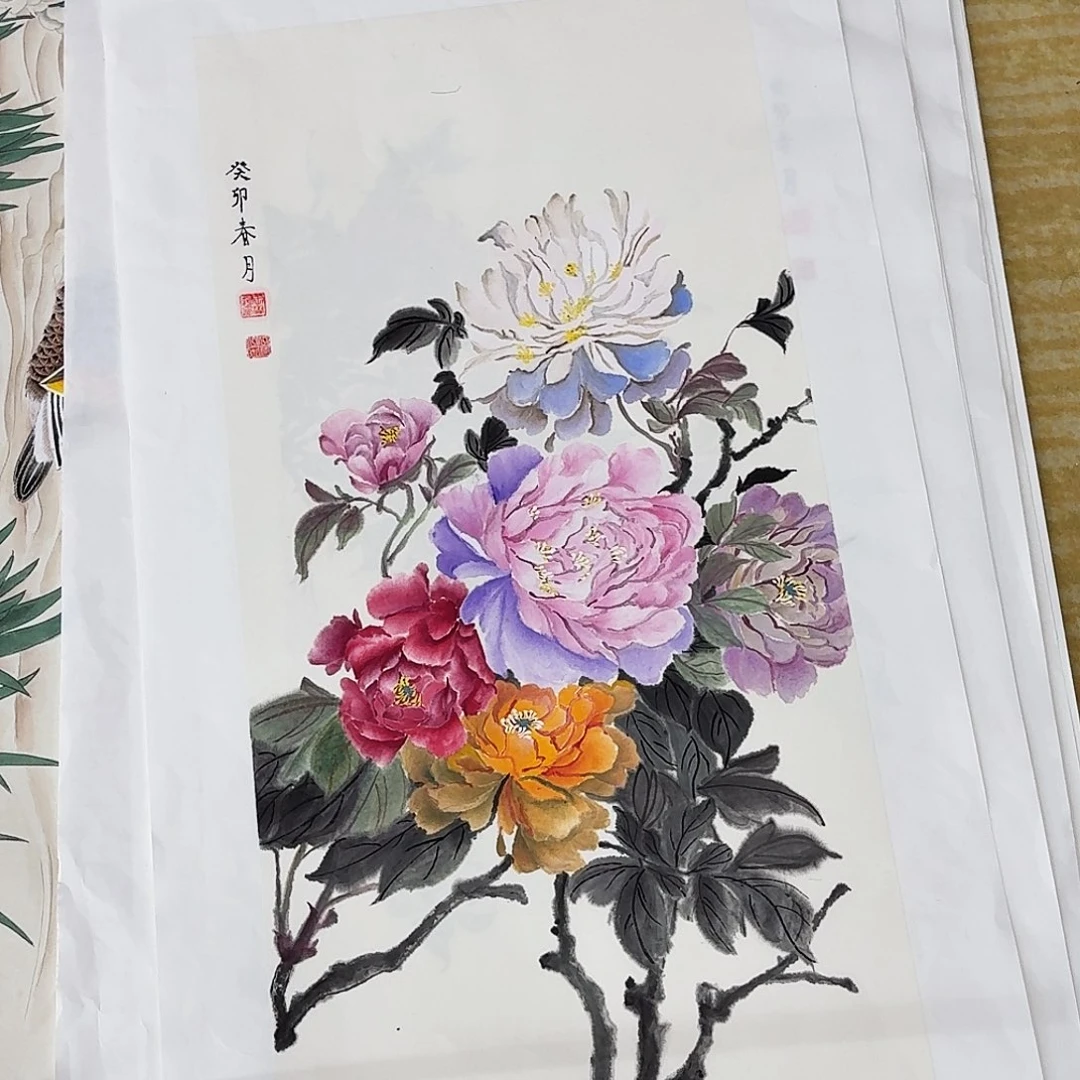 国画四尺四开手绘牡丹