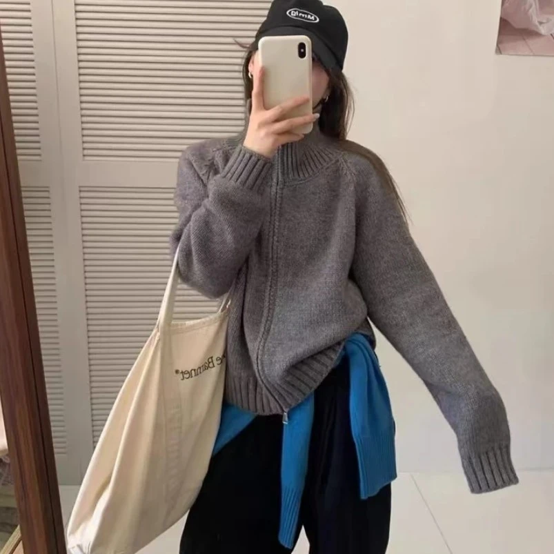 2024慵懒风毛衣外套女秋冬新款韩系简约宽松立领拉链针织开衫上衣