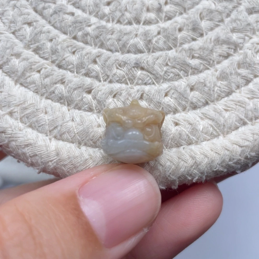 翡翠未镶嵌颈饰天然A货缅甸翡翠