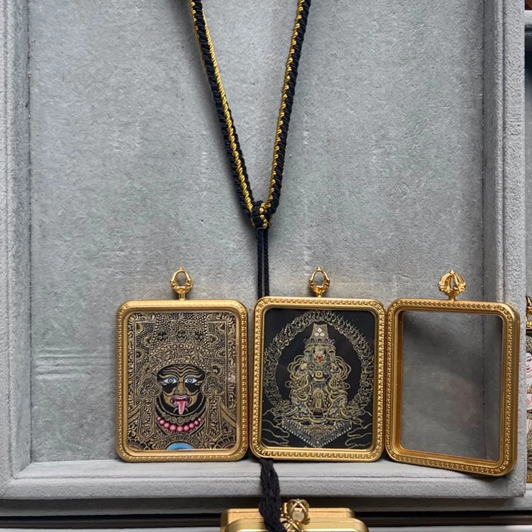 吊坠咘****卟双面铜壳扎基