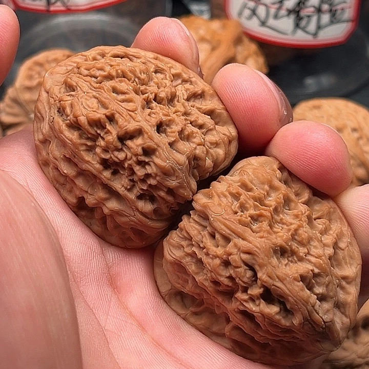 文玩核桃把件南疆