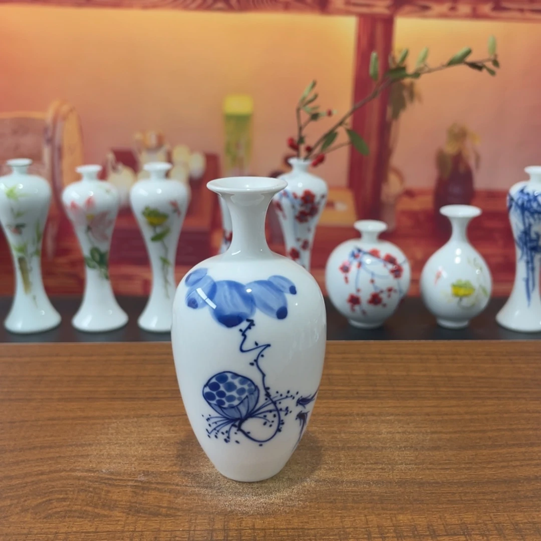 陶瓷景德镇小花瓶等着你