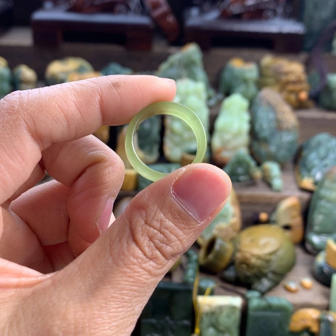 岫岩老玉（透闪石质玉）手把未镶嵌兰**蕤