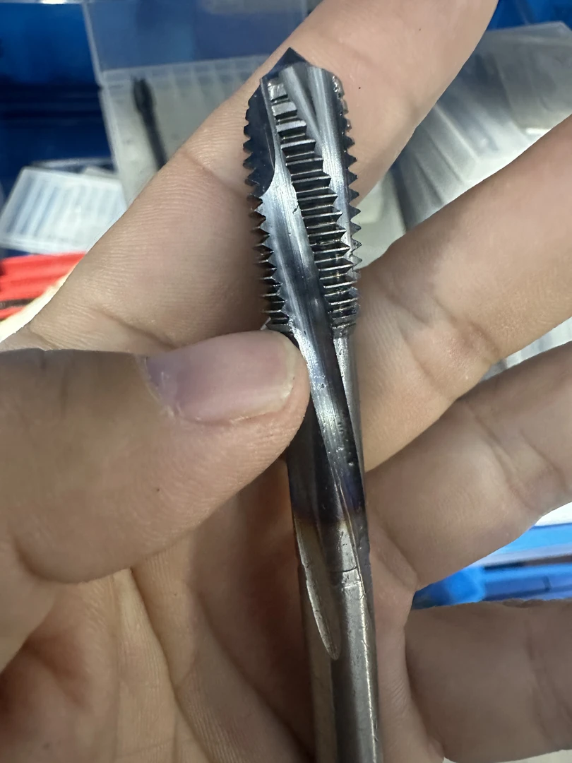 钴领M12先端丝攻，加工各种难加工材料