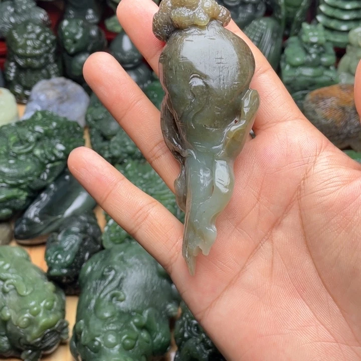 和田玉未镶嵌挂件