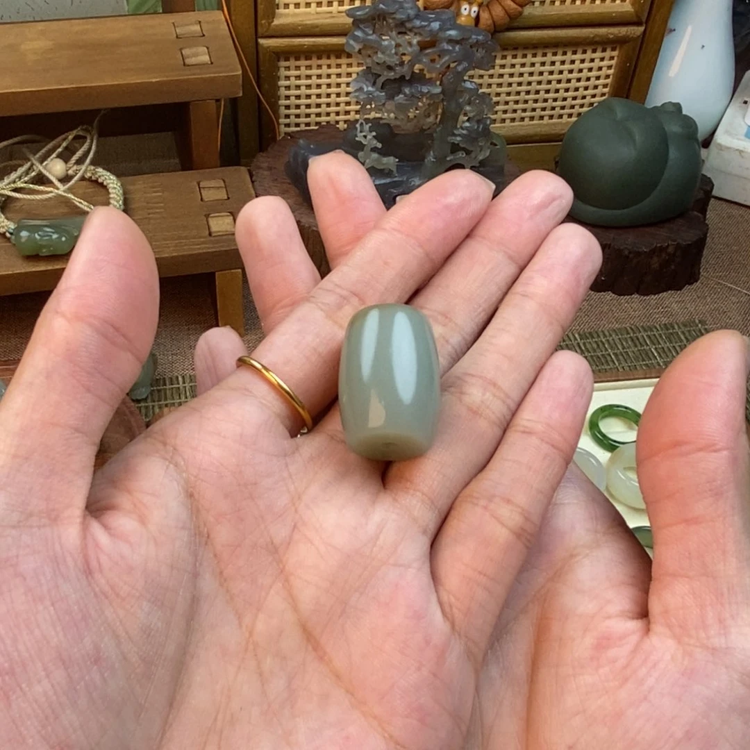 J***h手链未镶嵌和田玉