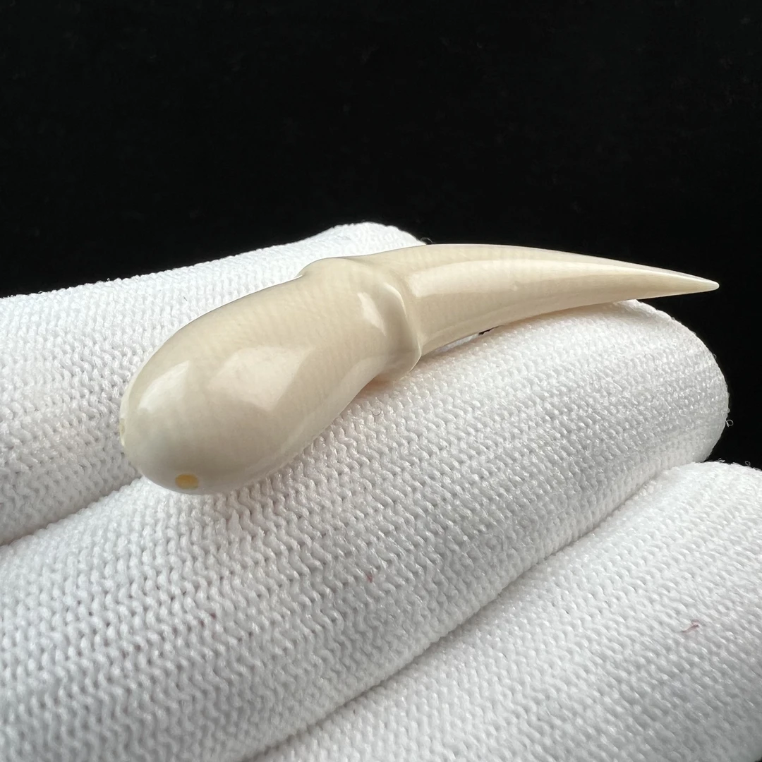 B1375天然猛犸牙 雕刻 牙尖 长54mm支持鉴定假一罚四