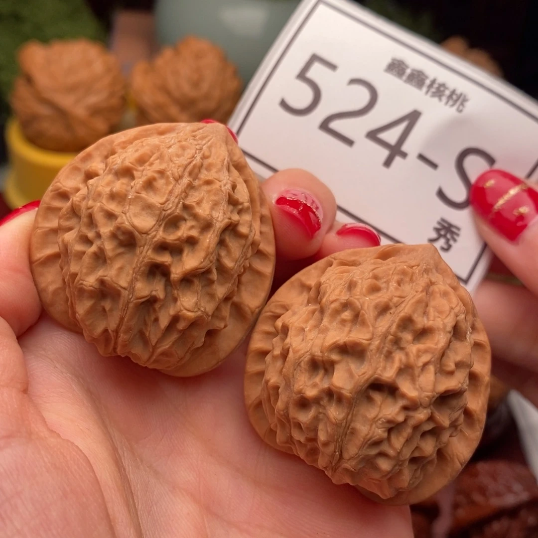 文玩核桃把件金牛39