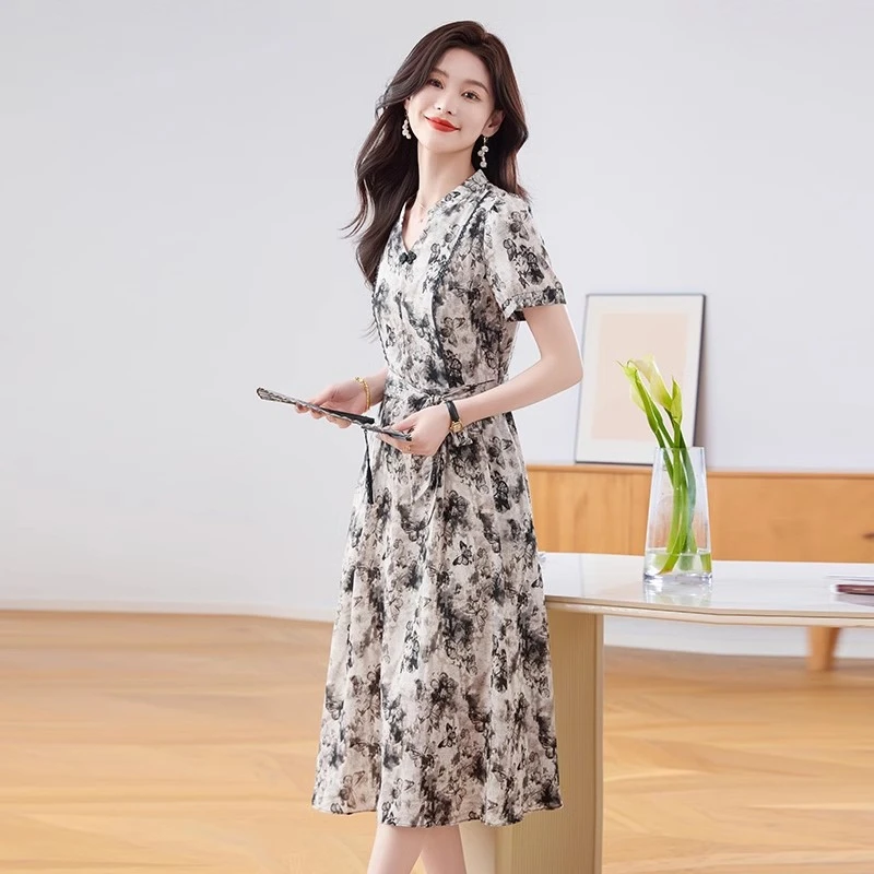 广州十三行女爆款碎花纱料连衣裙子2025新款今年流行春夏