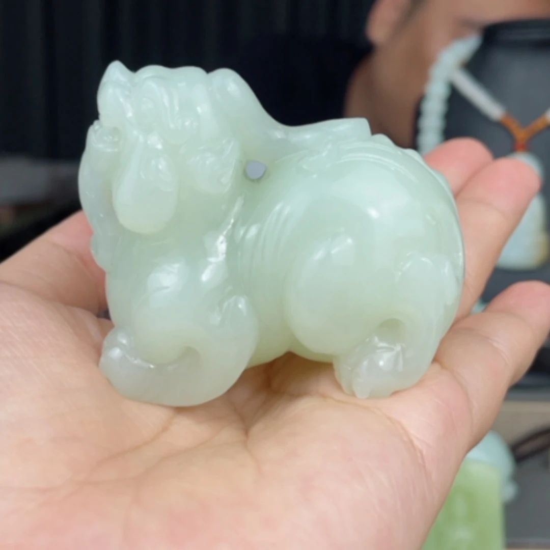 【闪购商品】颈饰未镶嵌和田玉