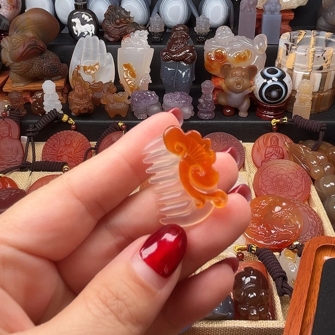 玛瑙/玉髓未镶嵌颈饰