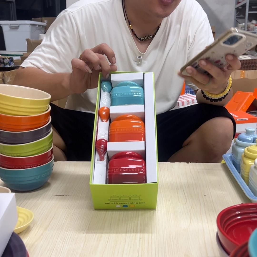 小姐姐家瓷器好漂亮彩虹色系调料罐