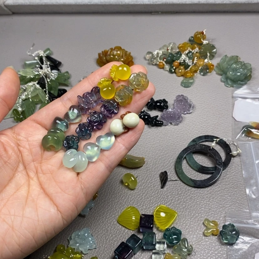 【闪购商品】未镶嵌蛇纹石玉挂件耳饰耳环项链猫**令