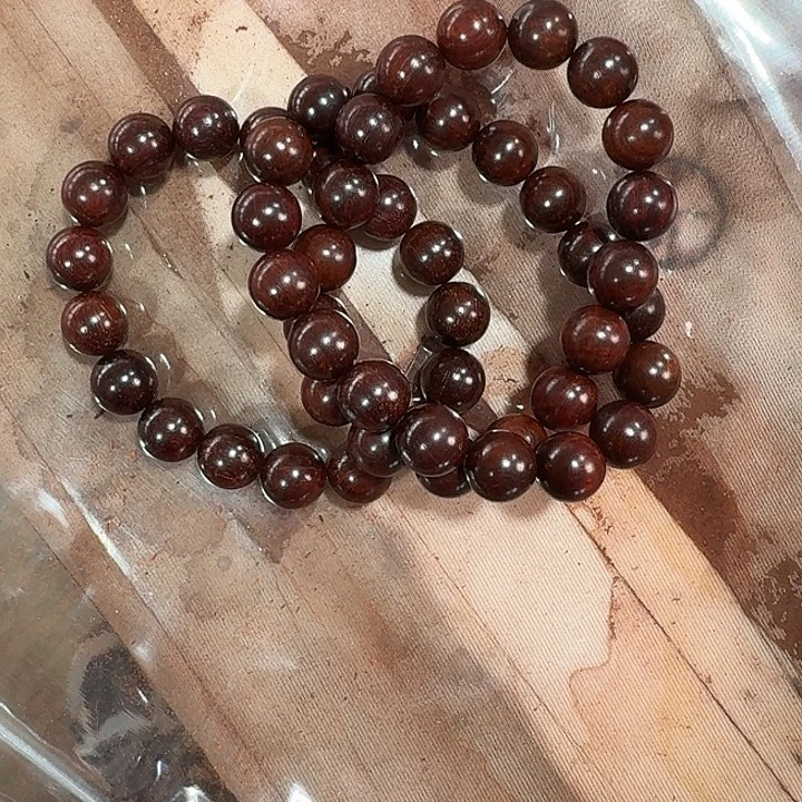 自***人檀香紫檀（小叶紫檀）