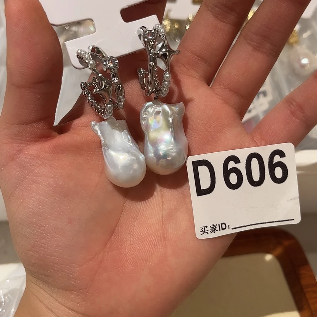 合金淡水珍珠耳饰