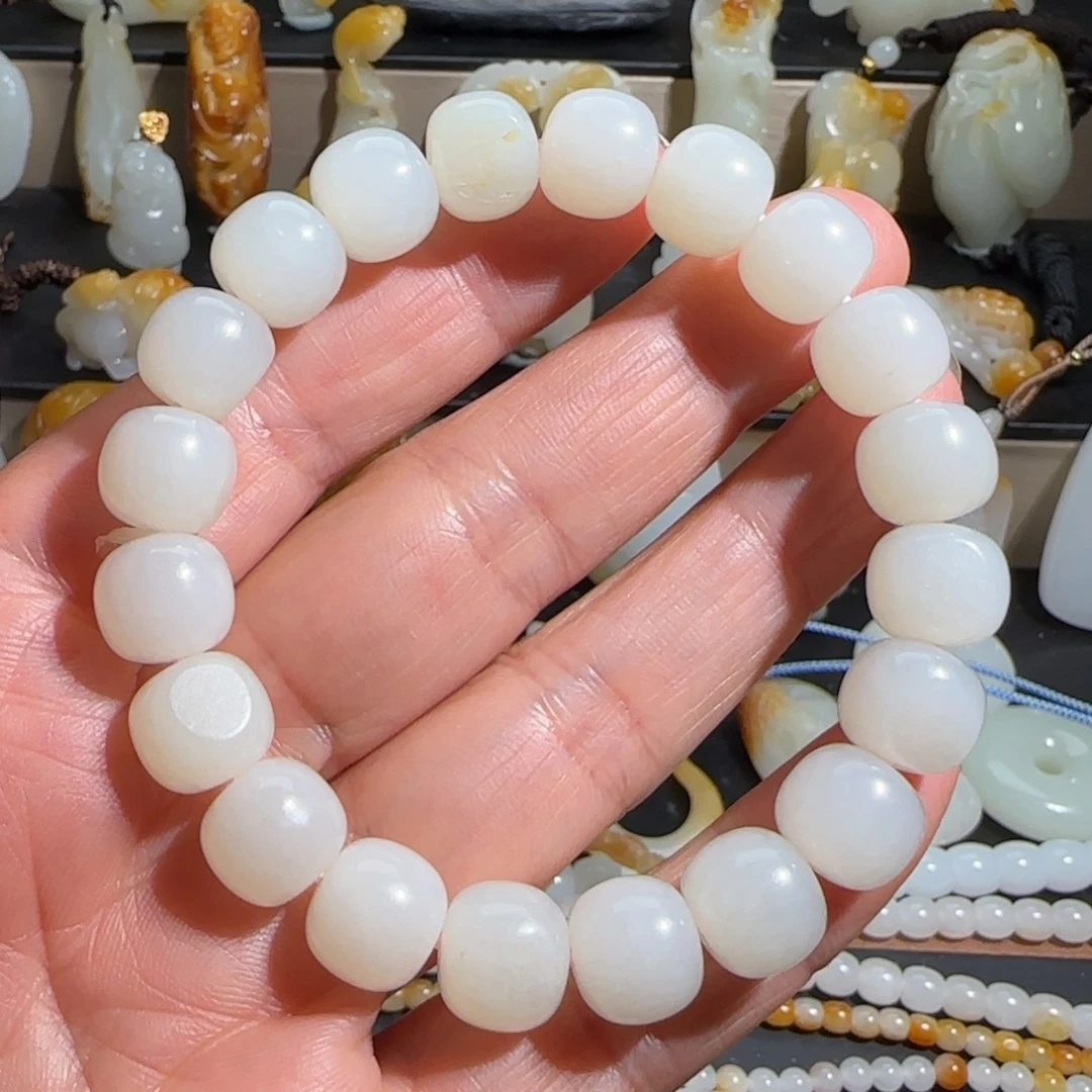 和田玉未镶嵌手链