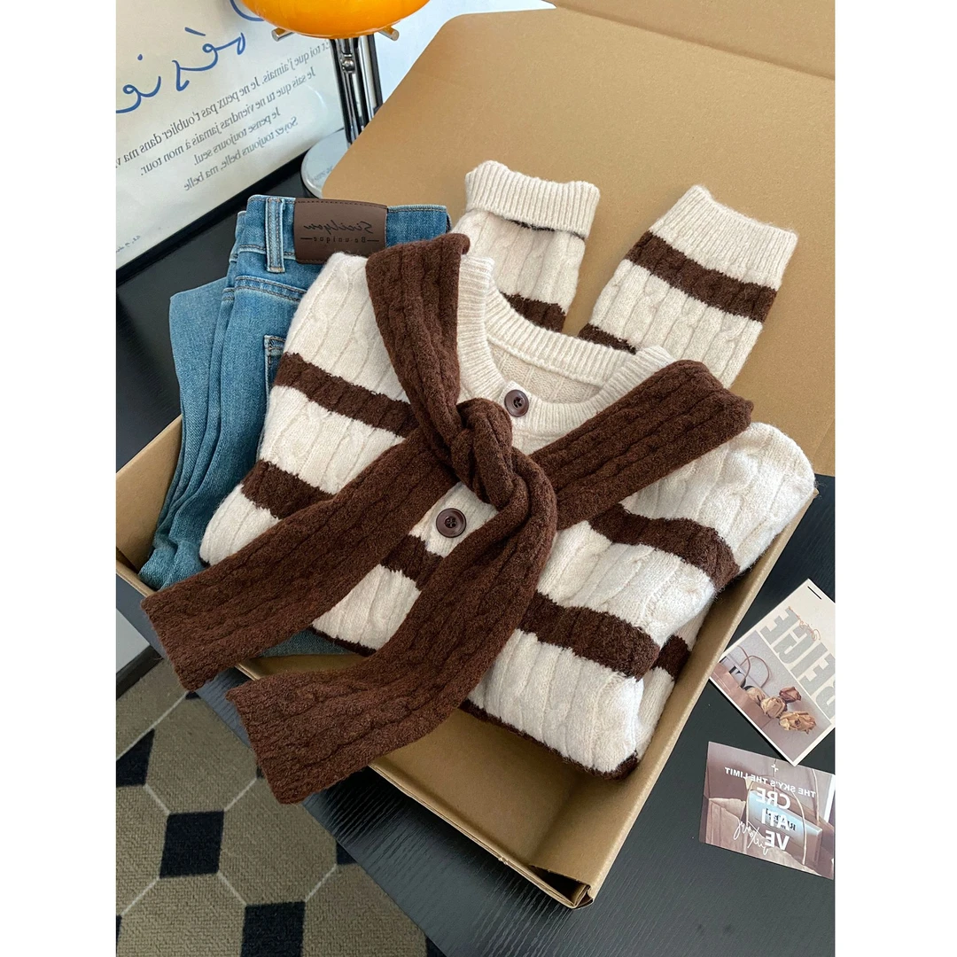 韩系慵懒风条纹长袖针织开衫女秋季2025新款外搭软糯披肩毛衣外套