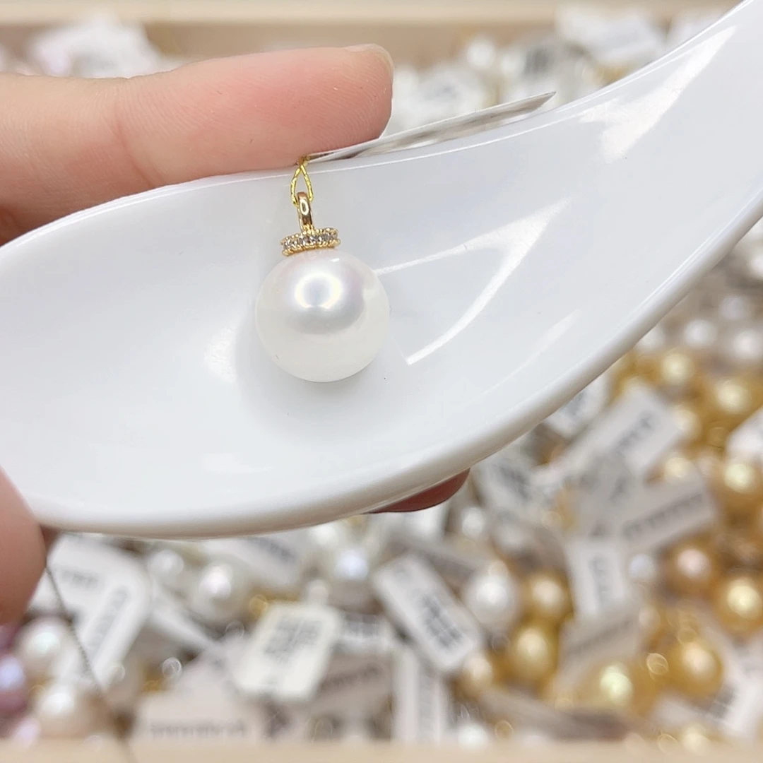 淡水珍珠合金吊坠(赠链)