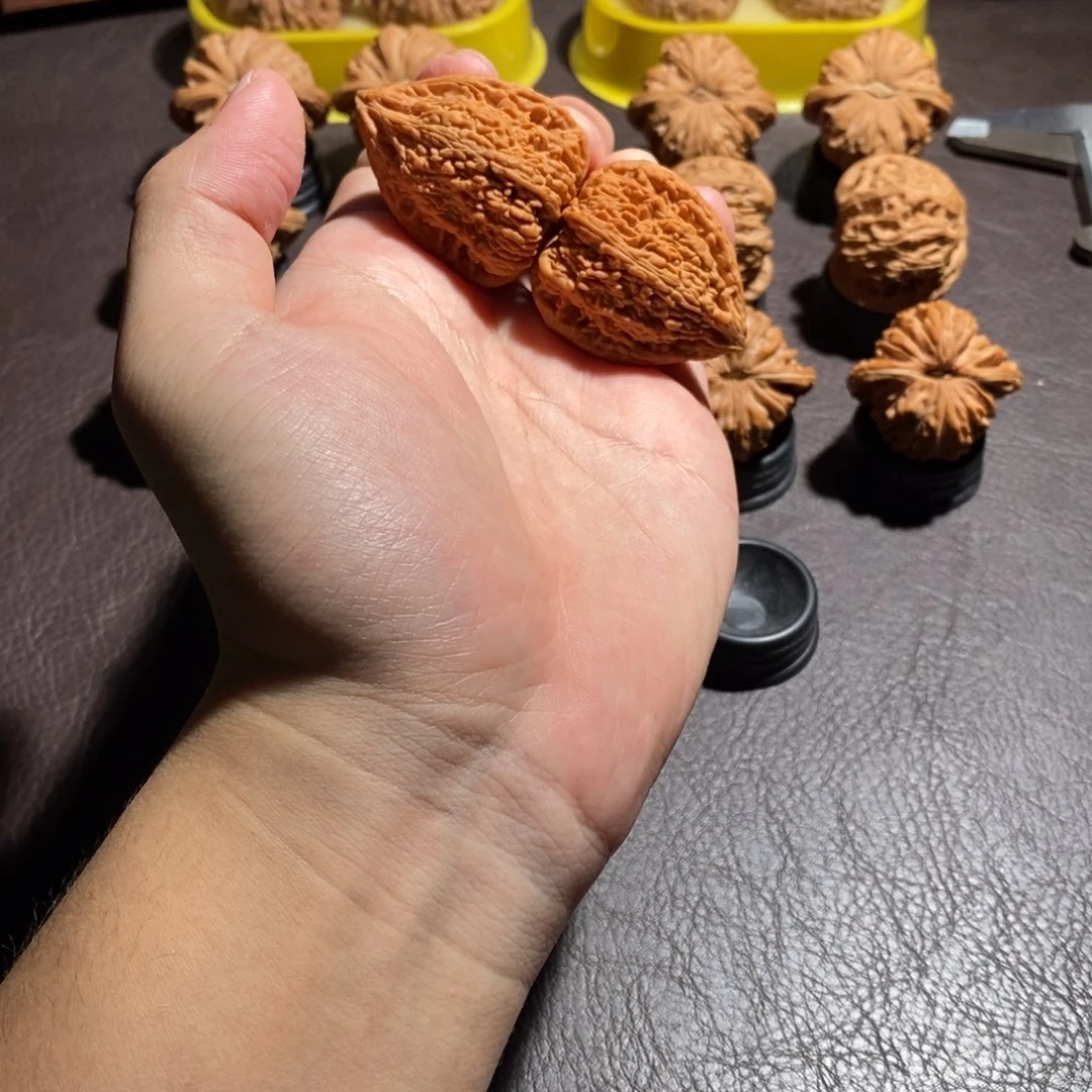 文玩核桃把件34全品塔尖龟背