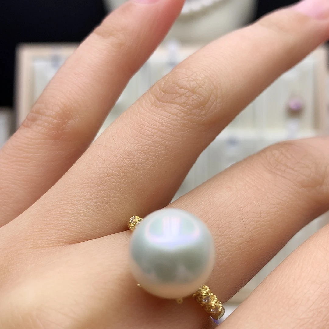 淡水珍珠合金颈饰