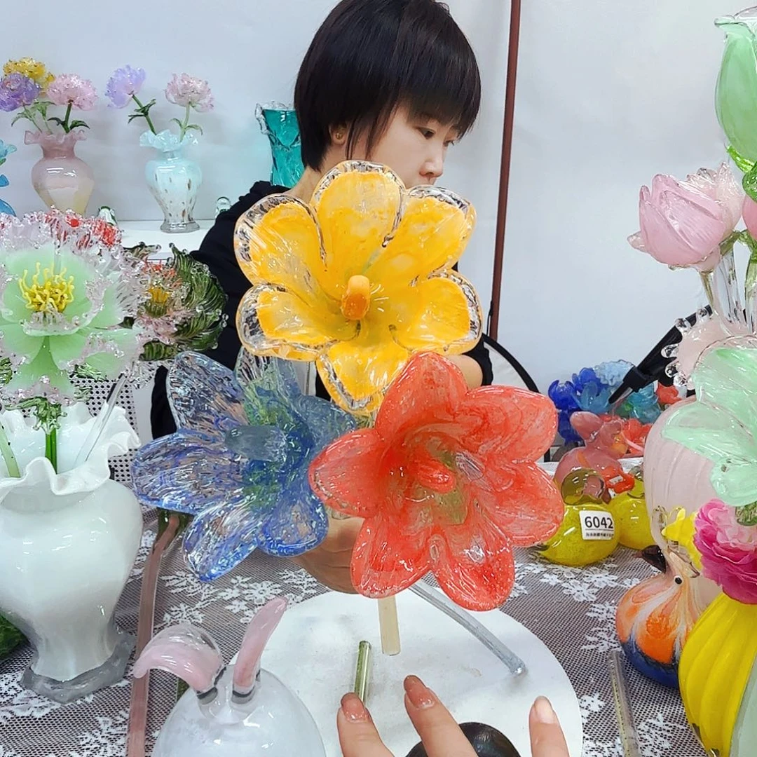 3朵夜光百合琉璃花瓶花器艺术品