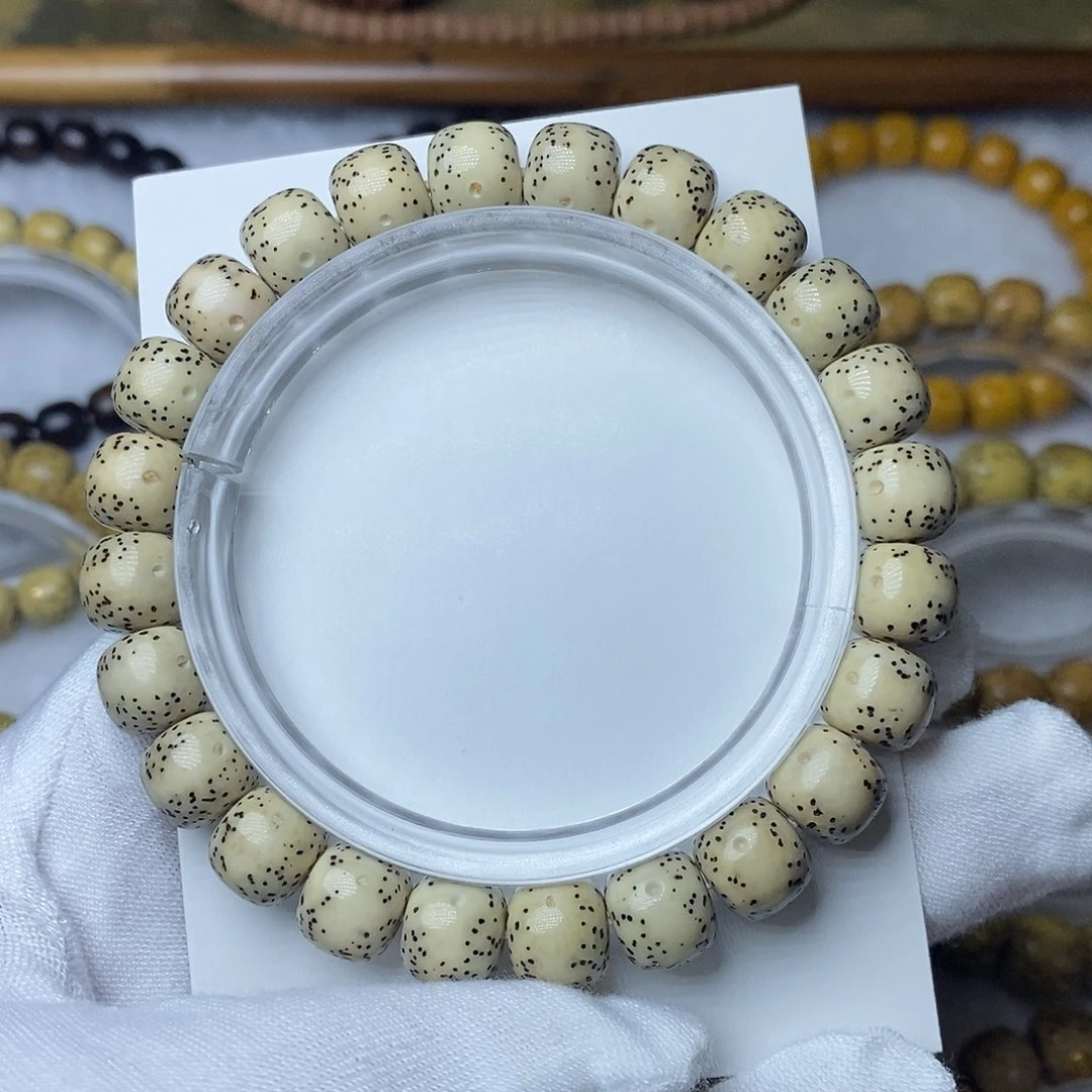 手串星月菩提9.5瓷白大留白